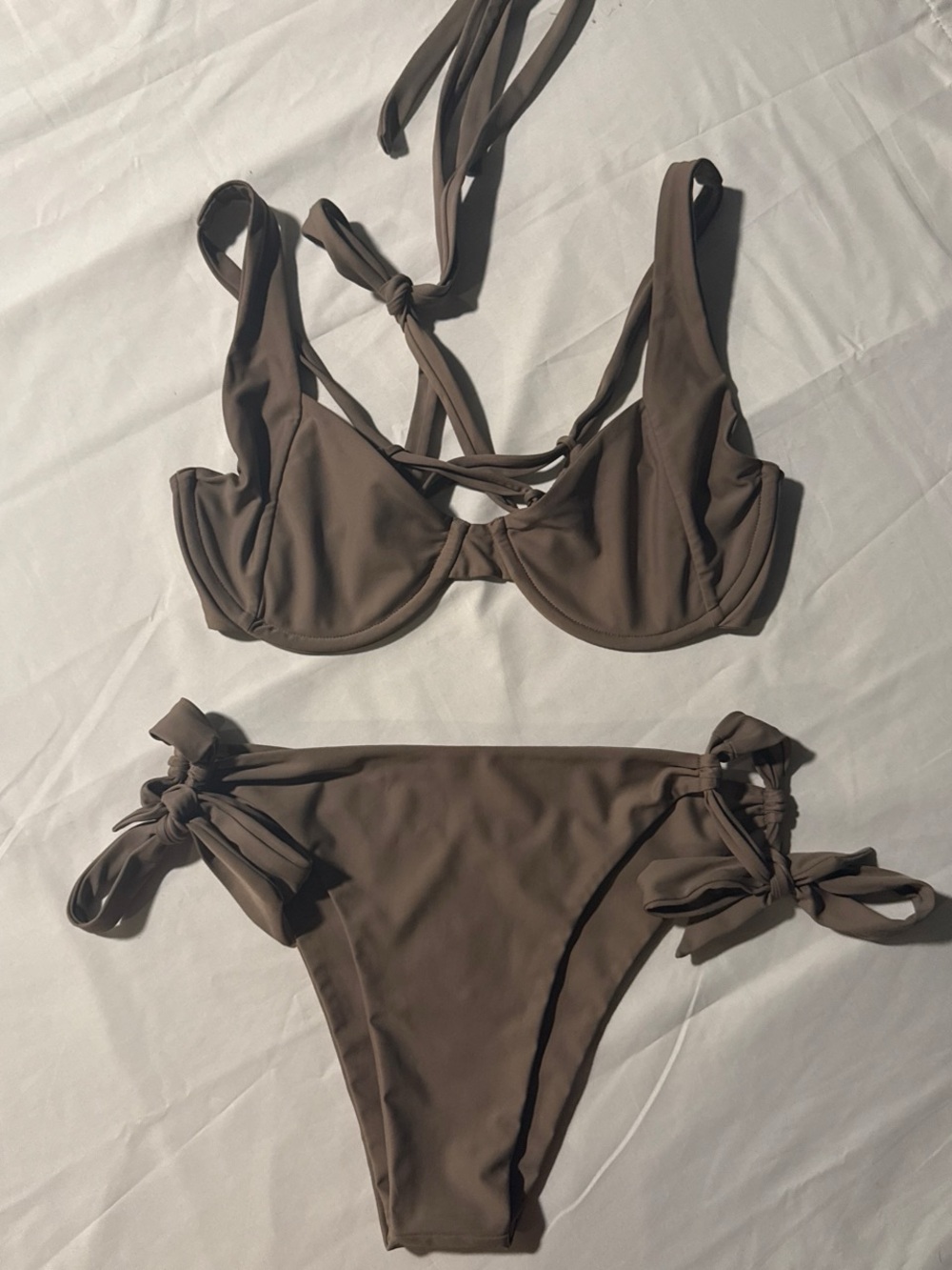 Tie-Side Underwire Bikini Set in Brown